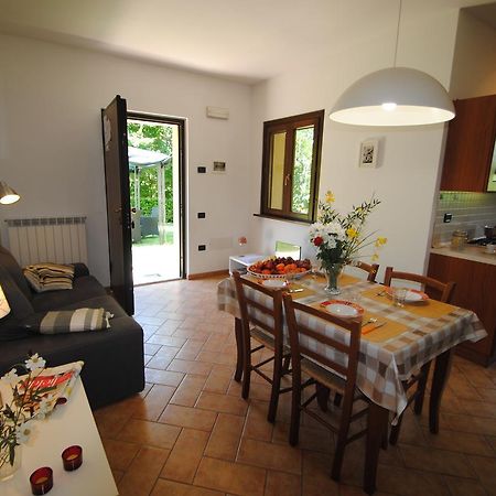 Вілла Agriturismo Il Sentiero Montalto delle Marche Екстер'єр фото