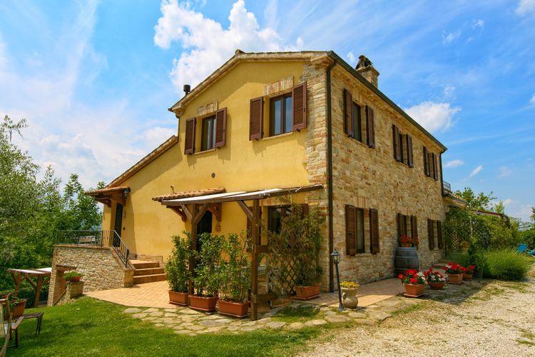 Вілла Agriturismo Il Sentiero Montalto delle Marche Екстер'єр фото