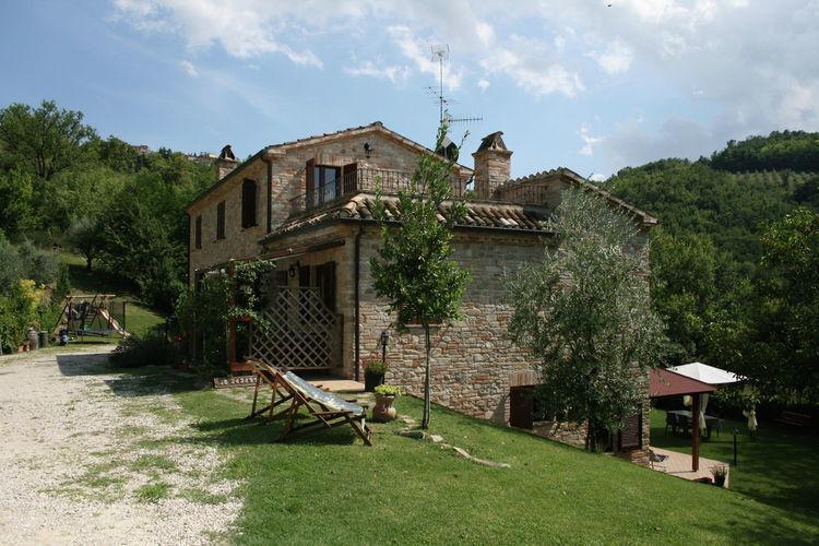 Вілла Agriturismo Il Sentiero Montalto delle Marche Екстер'єр фото