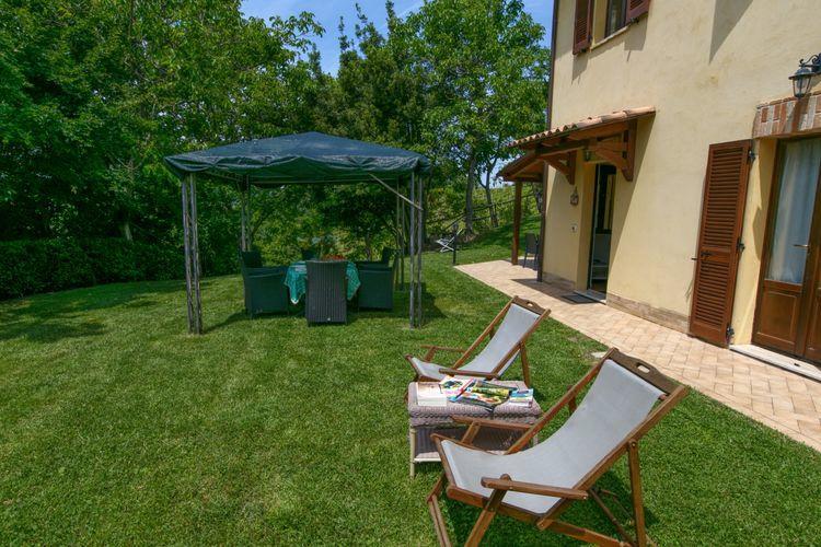 Вілла Agriturismo Il Sentiero Montalto delle Marche Екстер'єр фото